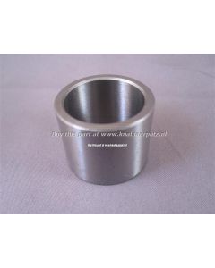 09300 20014 GT750 bushing crankshaft (only 3 available)