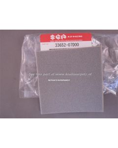 33652-07D00 Anti glide mat battery